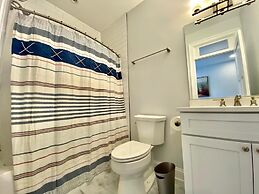 Scarborough Avenue 303