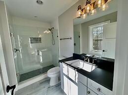 ST Lawrence Street 21