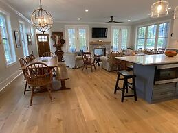 ST Lawrence Street 21