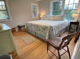 ST Lawrence Street 21