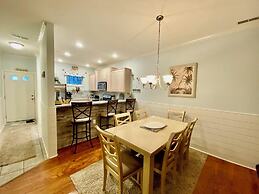 Sandy Bottom Circle 4103