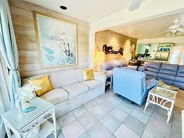 SEA Strand Court 3 #22