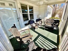 Hickman Street 7 1ST Floor