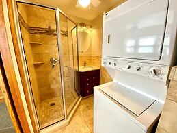 Hickman Street 7 1ST Floor