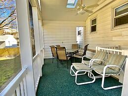 Hickman Street 7 1ST Floor