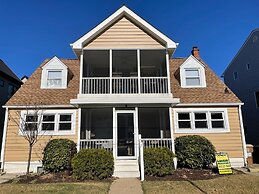 Hickman Street 7 1ST Floor