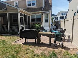 Hickman Street 7 1ST Floor