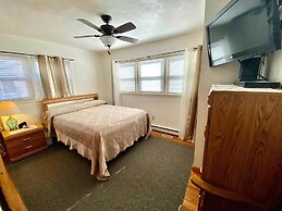 Hickman Street 7 1ST Floor