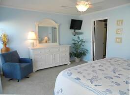 Bellevue Street 4 #6