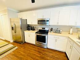 Simonton Court 20253