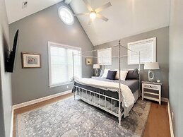 NEW Castle Street 129