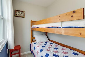 King Charles Avenue 1303