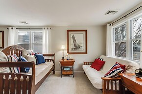 King Charles Avenue 1303