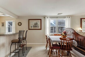 King Charles Avenue 1303