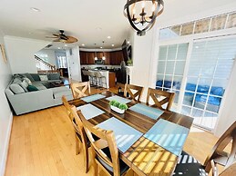 Catalina Circle 21307