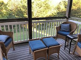 Canal Landing Court 42