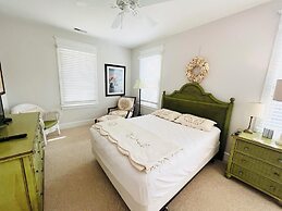 ST Lawrence Street 13