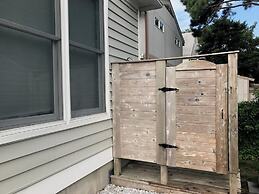 ST Lawrence Street 13