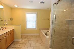 Philadelphia Street 118d