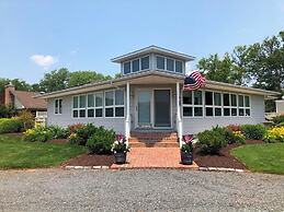 Salisbury Street 207