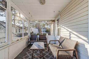 Hickman Street 103 APT 2 2ND Floor