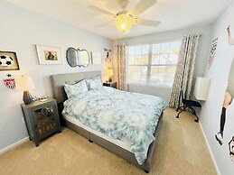 Simonton Court 20256