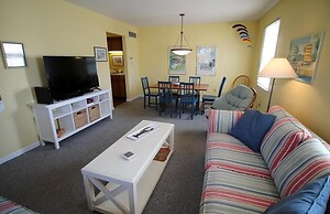 King Charles Avenue 408 #1