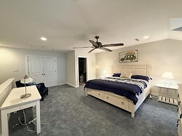 Schooner Drive 33521