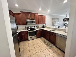 Sandy Bottom Circle 6202