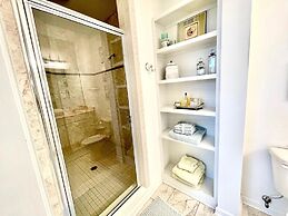 Atlantic Street 37585