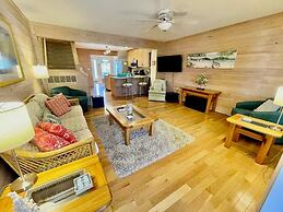 SEA Strand Court 3 #25