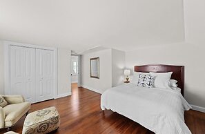 NEW Castle Street 111