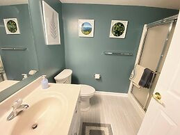 Canal Landing Court 36