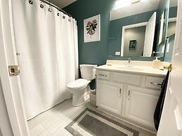 Canal Landing Court 36