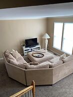 Turnstone Circle 37045