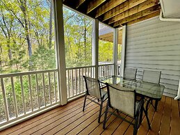 Turnstone Circle 37045