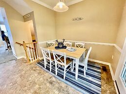 Turnstone Circle 37045