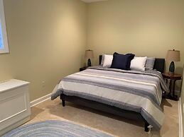 Philadelphia Street 118e