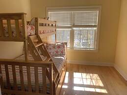 Philadelphia Street 118e