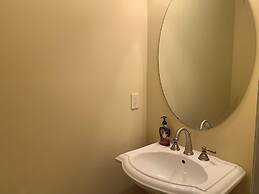 Philadelphia Street 118e