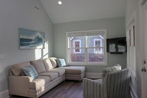 S 1ST Street 27 2ND Floor Condo