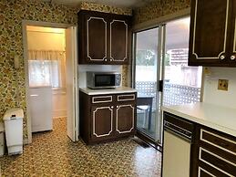 Pennsylvania Avenue 33