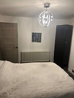 Chic Chestnut House in Birmingham