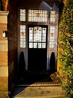 5br-10guests-hottub-parking-garden-patio