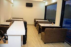 Hotel Nagavkars Palace