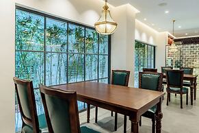 Stargazing Platform Inn - Guangzhou ChenClanAcademy & ShaMian & YongQi