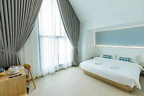 Sea Side at Ao Nang Landmark Krabi