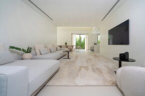 Escape Villas at Coco Villas