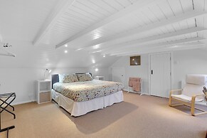 Hill House Hideaway - North East Escapes