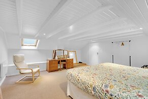 Hill House Hideaway - North East Escapes